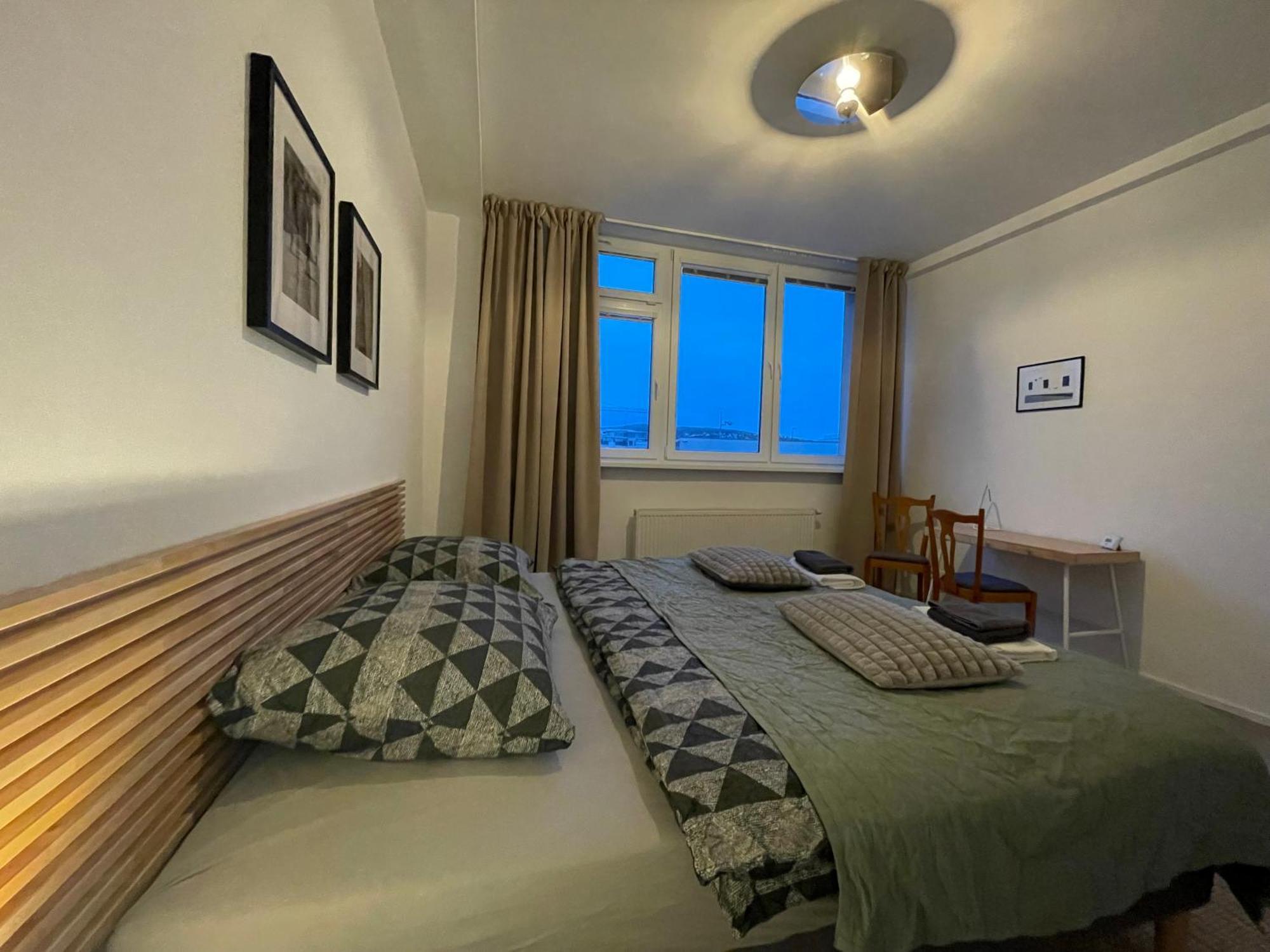 Old Town Apartment Black Bratislava Luaran gambar